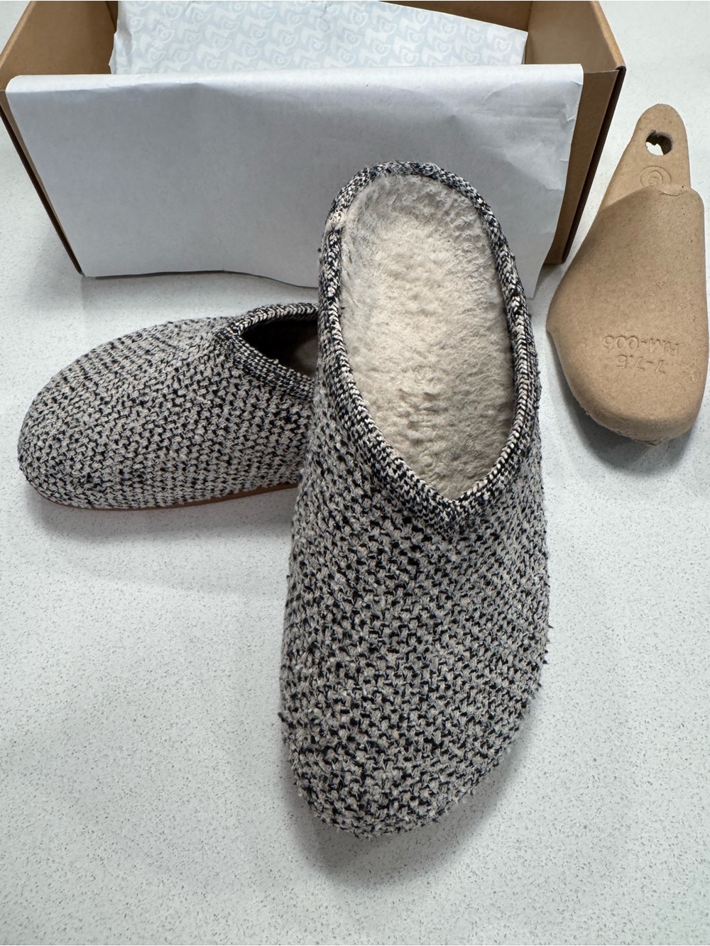 Rothy’s Womens Clogs size 6 Heather Gray- Shepra